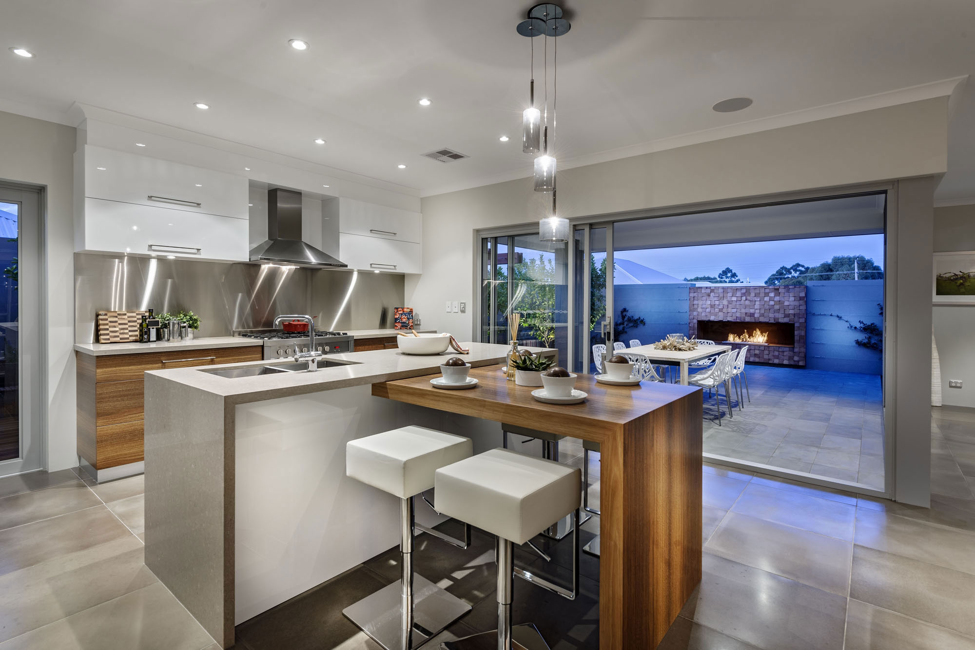 IKEA kitchen islands: build a breakfast bar