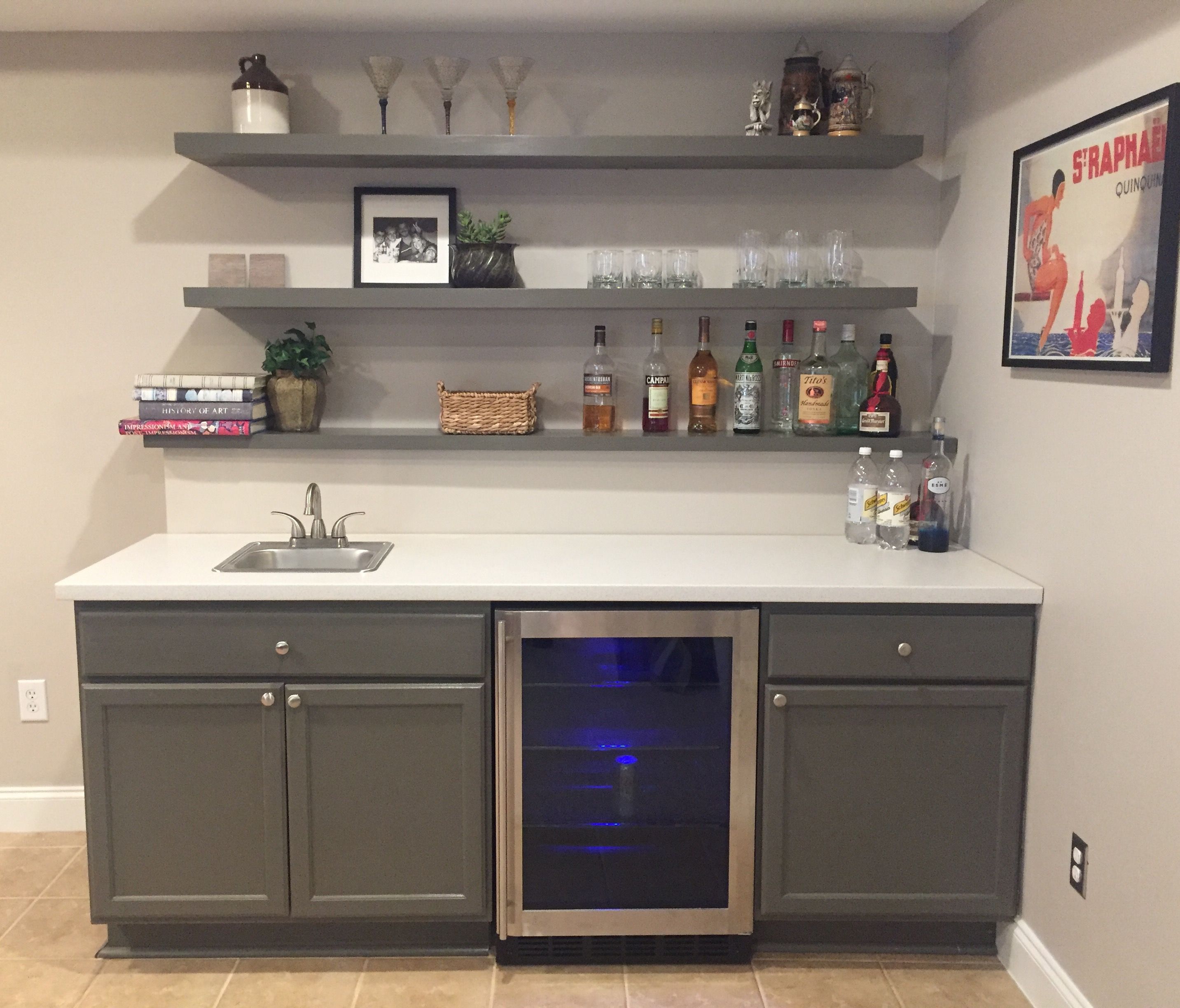 Kitchen design ideas: a bar area with IKEA cabinets