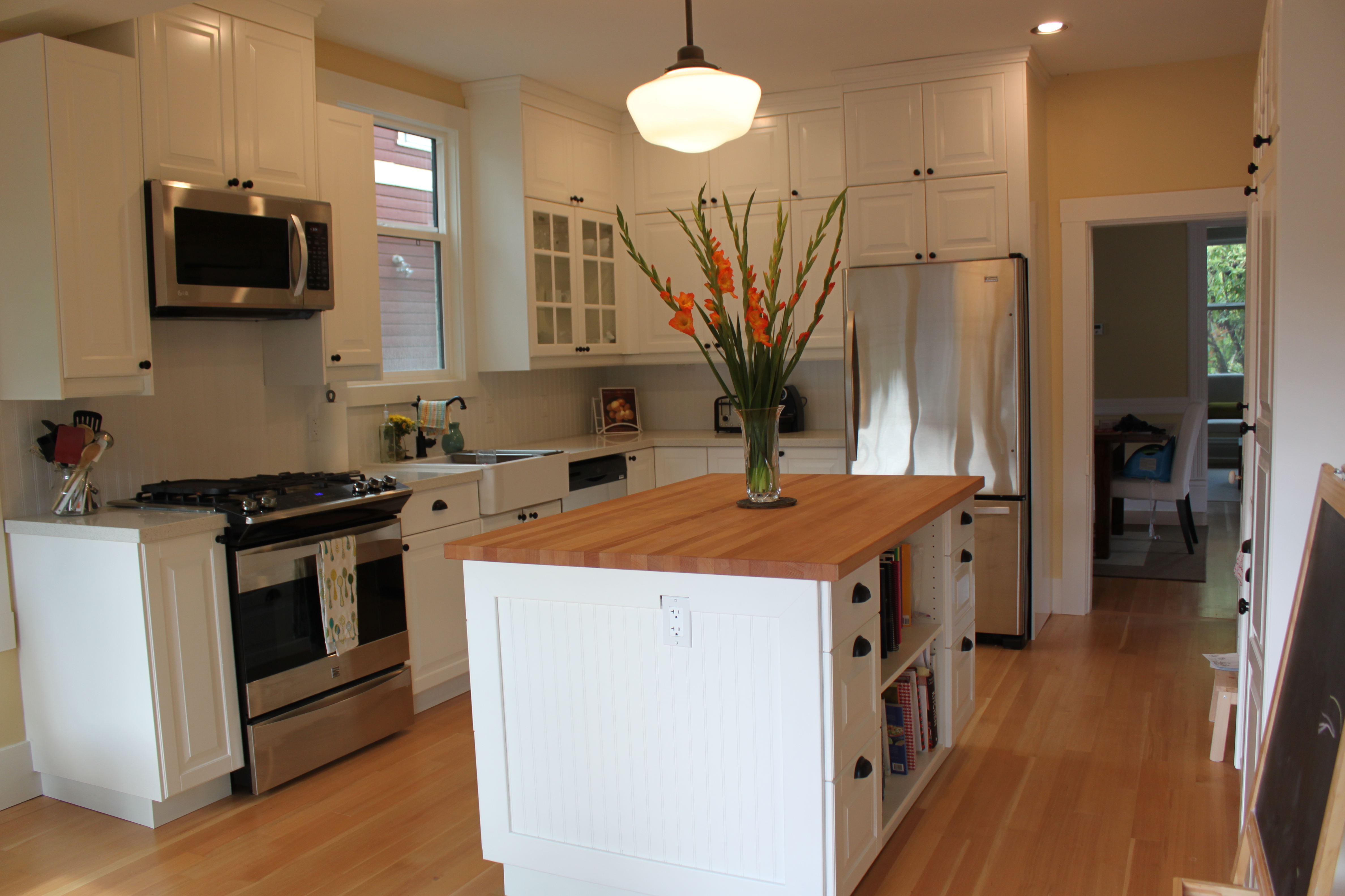 Why The Little White IKEA Kitchen Is So Popular