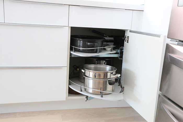 IKEA Kitchen project cabinet pullout 