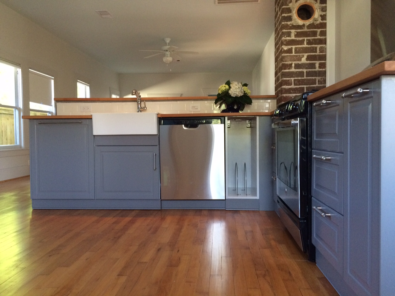 An IKEA Kitchen Renovation Saves This 1920s Bungalow Home From Dr