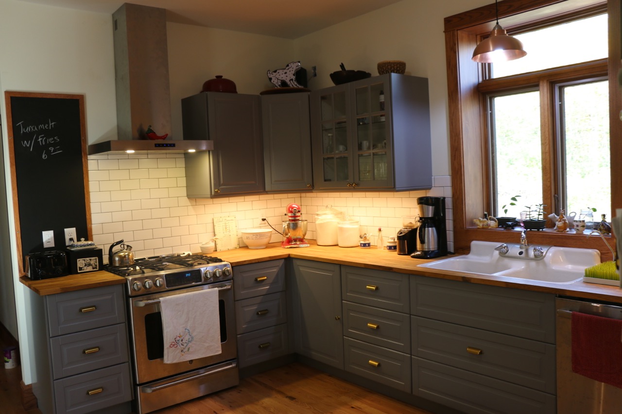 An IKEA Kitchen Helps Keep This Minnesota Home Warm in the ...