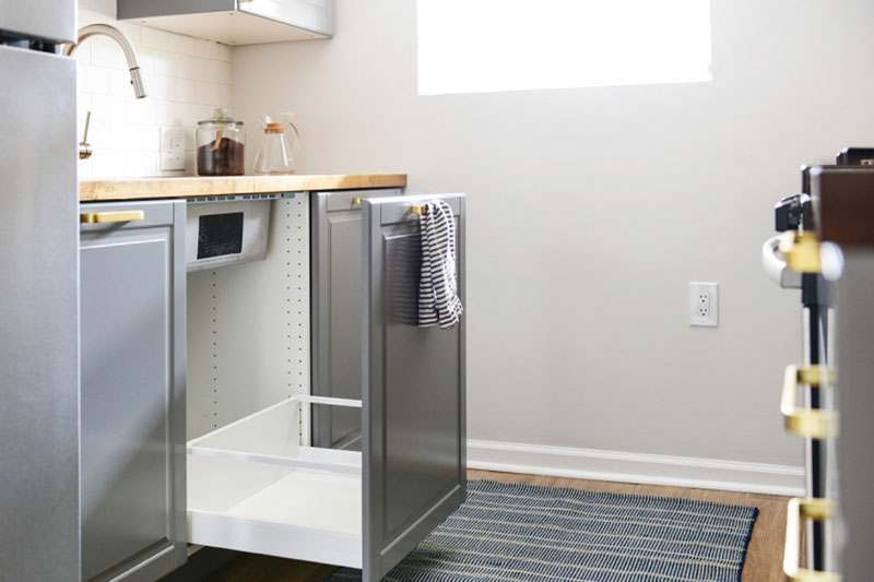 Frameless Cabinetry Vs Framed Cabinets, Ikea Kitchen Cabinet Handle Placement